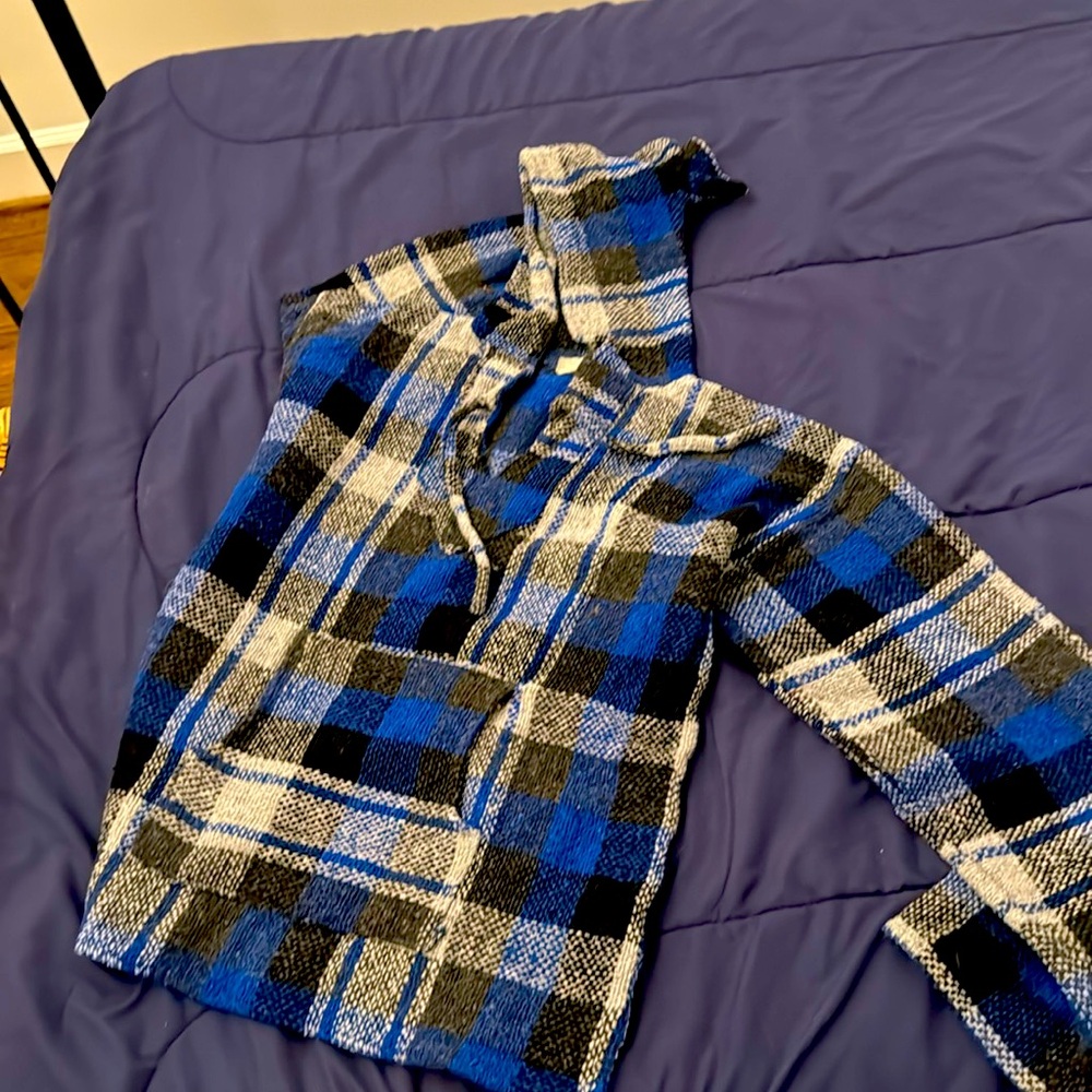 Cool v neck sweater! With hood